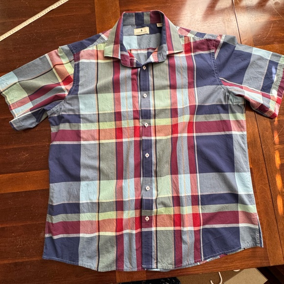 Men’s casual button down shirt. Size is XXL and in great condition. - Picture 3 of 6